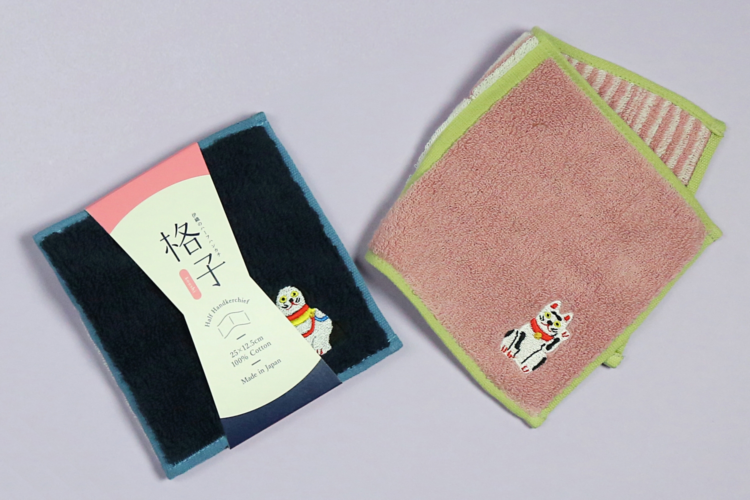 ▲ネイビーとピンクの2色展開。