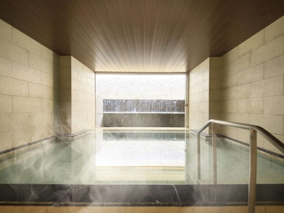 幻想的空間で愉しむ＜美肌温泉＞