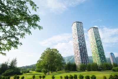 Zh6W2trM7Mijb874WtTw.jpg?w=940&h=940