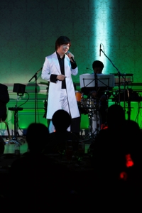 Zi3PwjeMXbjaErA481Fr.jpg?w=940&h=940