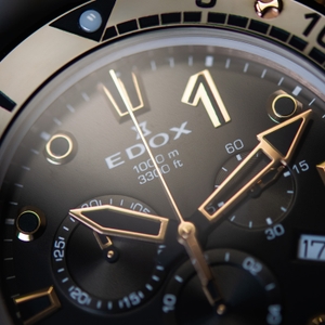 Zj9Z5np4dnEFW2B2YMMc.jpg?w=940&h=940