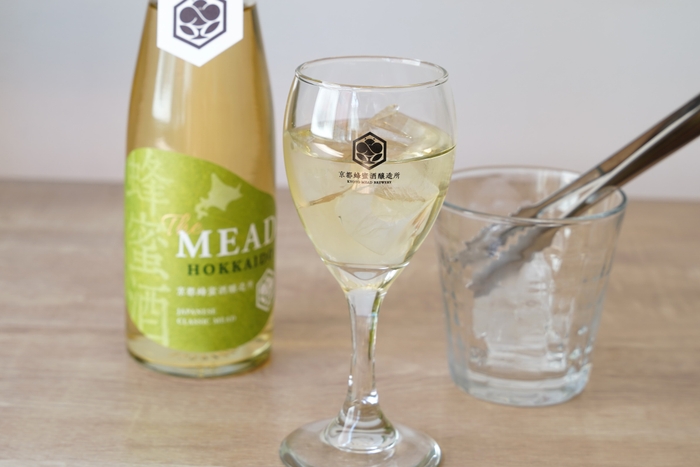 氷を入れてロックで