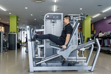 【HEALTHIER MAGAZINE（ヘルシアマガジン）】24時間年中無休フィットネスジム「エニタイムフィットネス」のウェブマガジン更新中！＜疲れにくい体を作る方法　全身トレーニングで基礎体力アップ＞