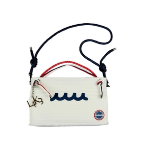 ZkxLZXTVzoR4py7pV15A.jpg?w=940&h=940