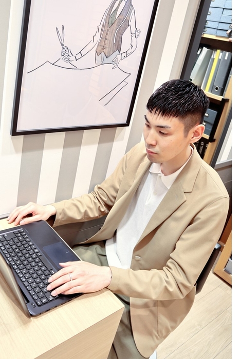 <テレワーク、WEB会議用> カーディガン風ジャケット