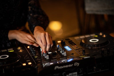 a7kr08HszI5EI7sFR8ku.jpg?w=940&h=940