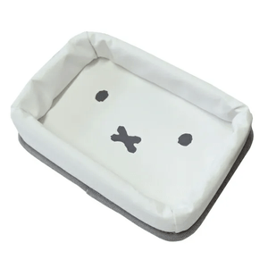 ミッフィーのカー用品