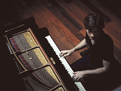 a9KRpKqaelcS76BCzGX6.png?w=940&h=940