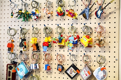 店内のアイテム数は1万点以上。オンラインストアでの販売も行っている