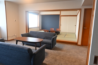 aBX1j21mWkndoq5Q10VM.jpg?w=940&h=940