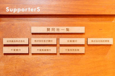 aD2byWt0tqi8kJ3mHa9D.jpg?w=940&h=940