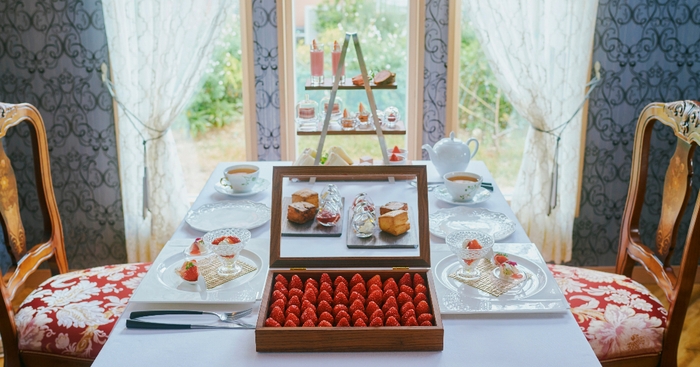 ▲期間限定で提供する『Auberge 苺のアフタヌーンティー』