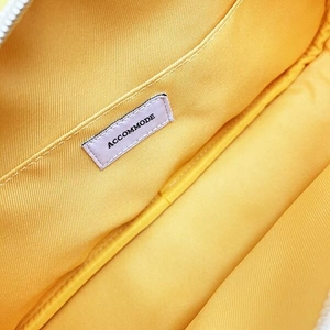 ポムポムプリンのワイドボストンバッグ