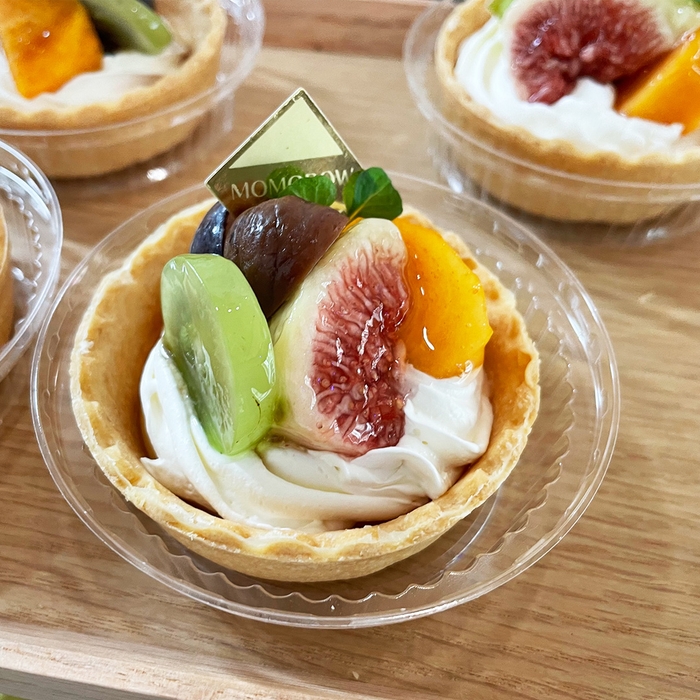 ▲柿や栗を楽しめる「冬の恵みカップ」(税込580円)