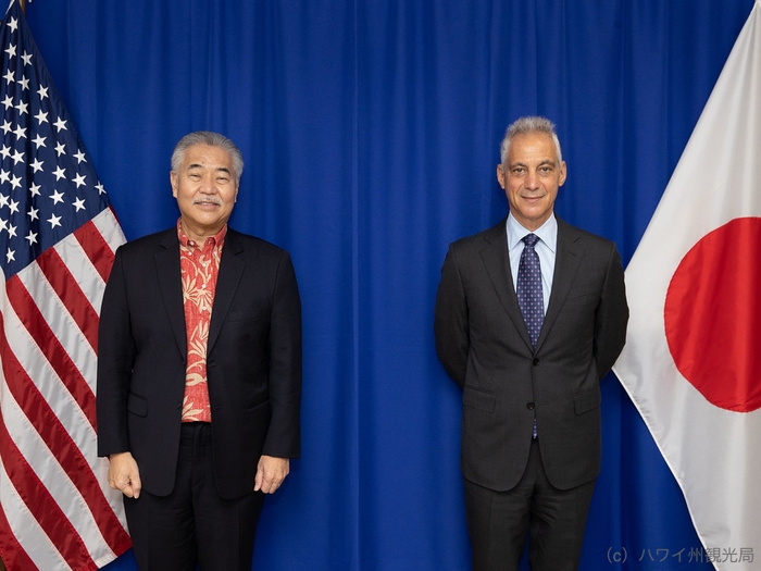 米国大使館 右:ラーム・エマニュエル駐日米国大使