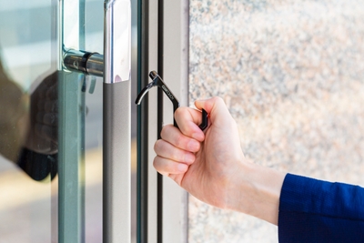 aIyphEC9kp3mEe3DX9W9.jpg?w=940&h=940