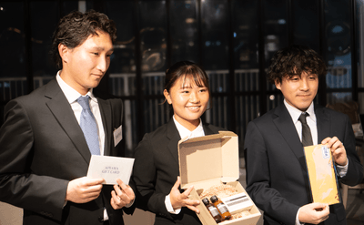 aJ1CduVQXitL3o4R3xcl.png?w=940&h=940