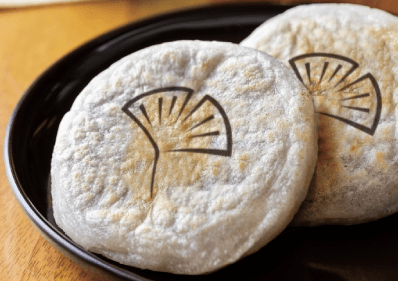 「八王子すみれ庵」は八王子の新名物「桑都焼」をメインに販売する和喫茶