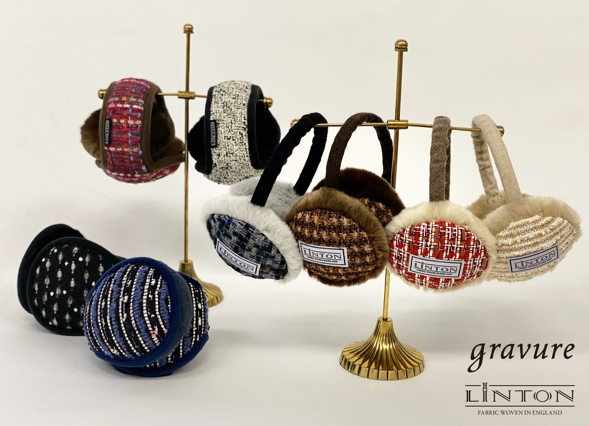 まだ寒い冬に！暖かく可愛いgravure（グラヴェール）×LINTON（リントン）ツイードイヤマフを　ーMOONBATー