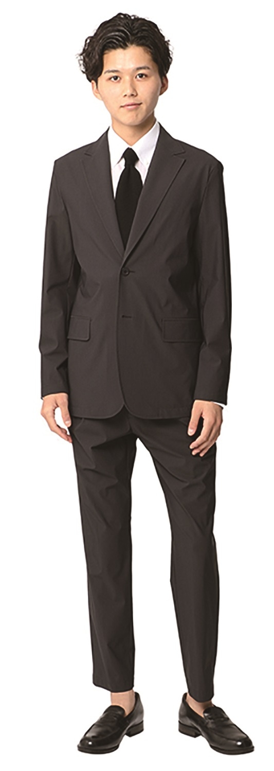 10,000円未満で買える高機能セットアップスーツを初企画！ 『ゼロプレッシャースーツ』を7月12日「洋服の青山オンラインストア」先行発売