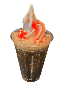 らんでんや  血桜コーラフロート　 ５５０円