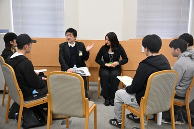 aVKJrC5dFrraX80rg0fU.jpg?w=940&h=940