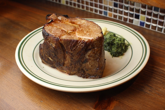 マッターホルン（700g） 3,000円（税込） 2〜3人でシェアするのも楽しいサイズ。