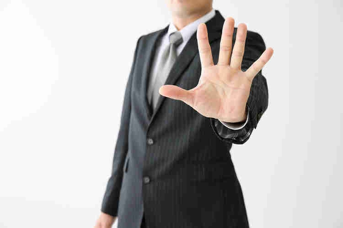 設備を壊してしまった場合、借主が勝手に修繕してはダメな理由とは?