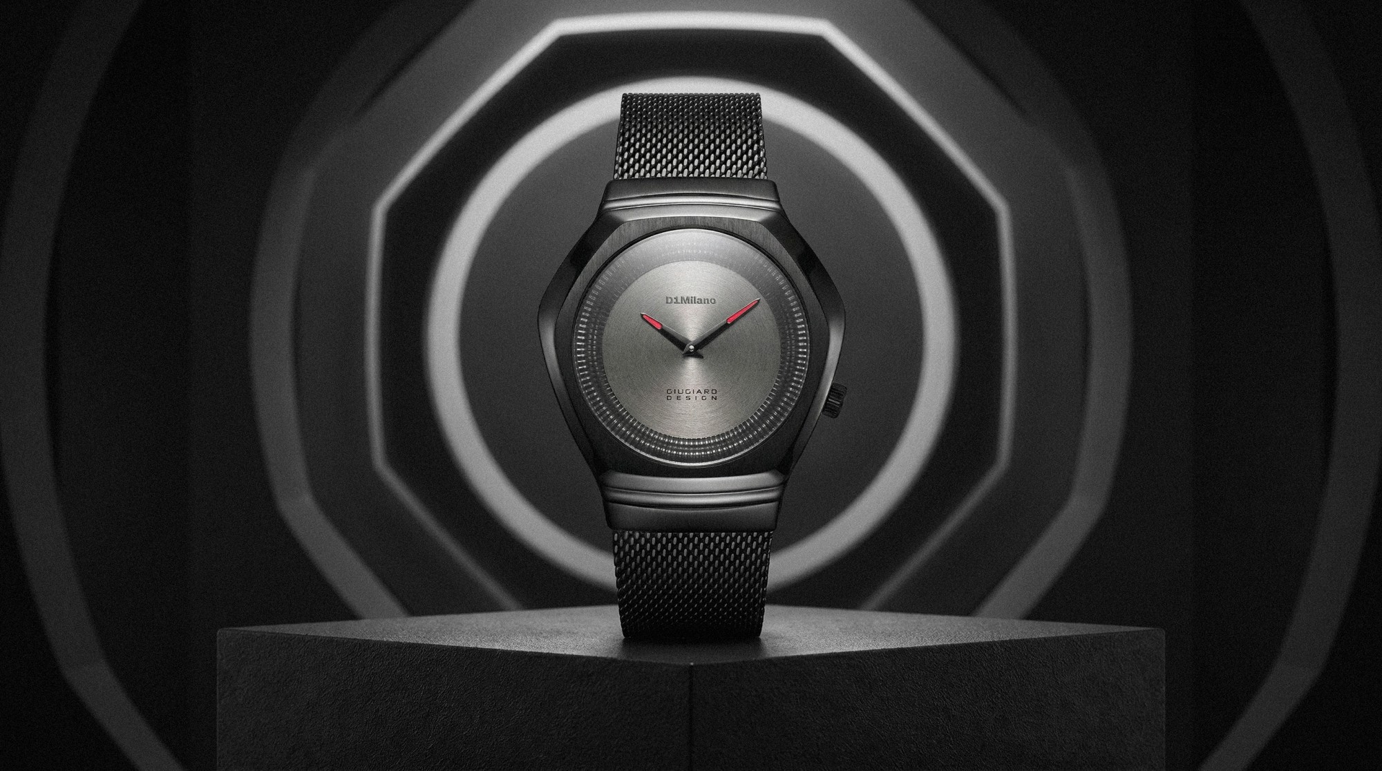 D1 Milano×世界的デザインスタジオ「GIUGIARO DESIGN」- ​“自動車の美学”を腕時計に落とし込んだ限定モデルが誕生​