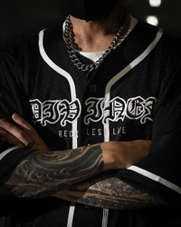 ブラックストリートファッションで話題の『DIVINER（ディバイナー）』より、25SS新作アイテムがリリース