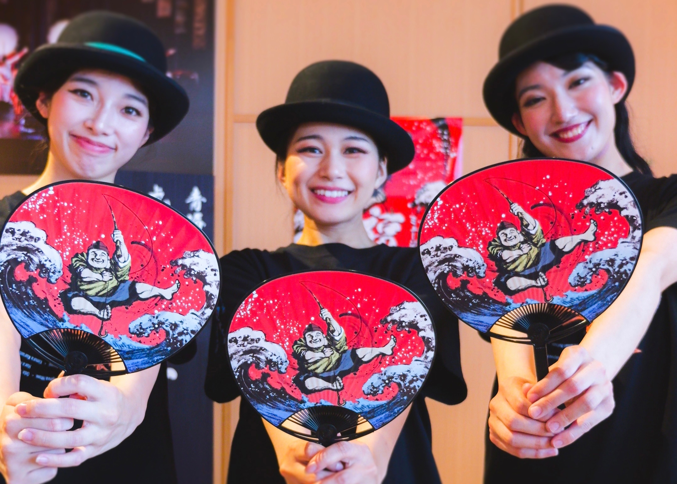 劇場「波乗亭」戦後の淡路島を舞台に奮闘する人々を描く新作ミュージカル 『福来たる』公演オリジナルグッズを7月6日より販売!