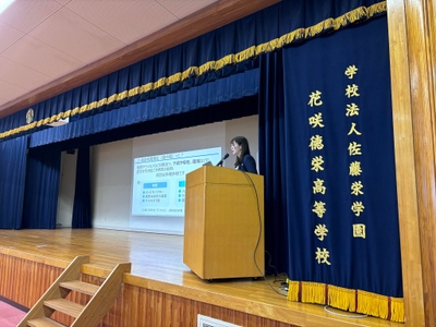 amrvxF0H3MKF8zyWPpbh.jpg?w=940&h=940