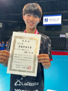 amzoPVgntF5E6MVImQtm.jpeg?w=940&h=940