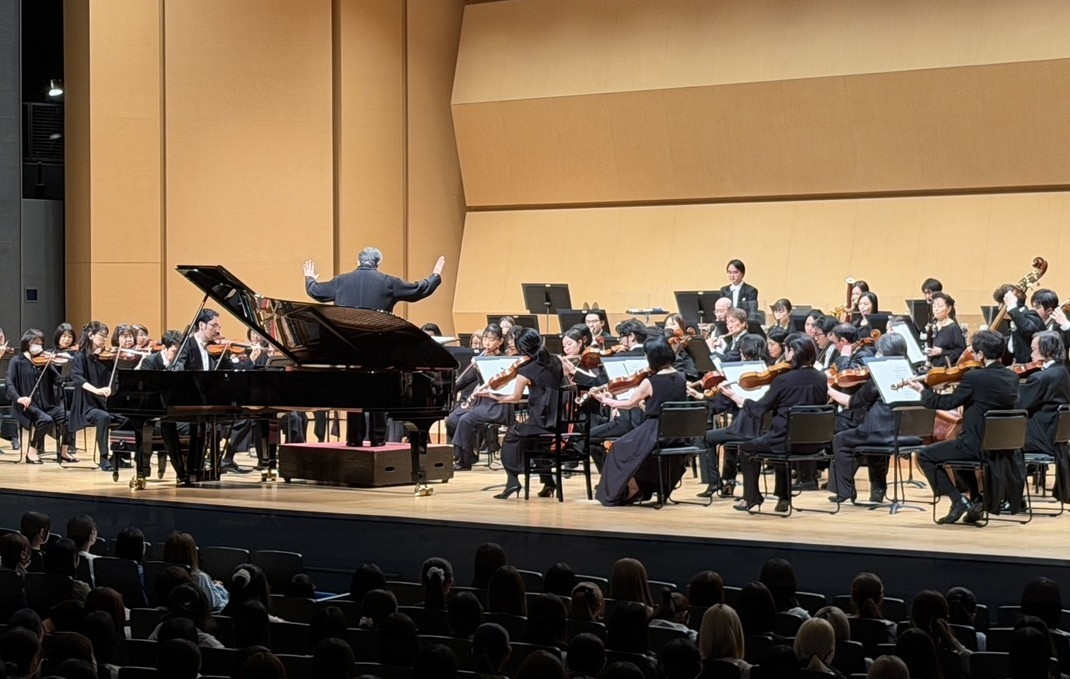 Aqbdf3h953br0cq25zt5