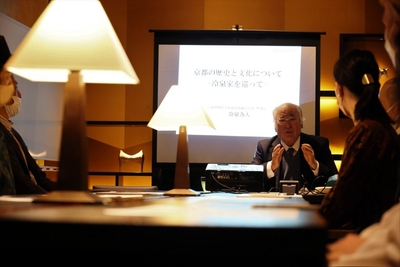 as8mTDdk3aarugwvGvjP.jpg?w=940&h=940