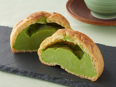 天空の抹茶シュークリーム　イメージ画像