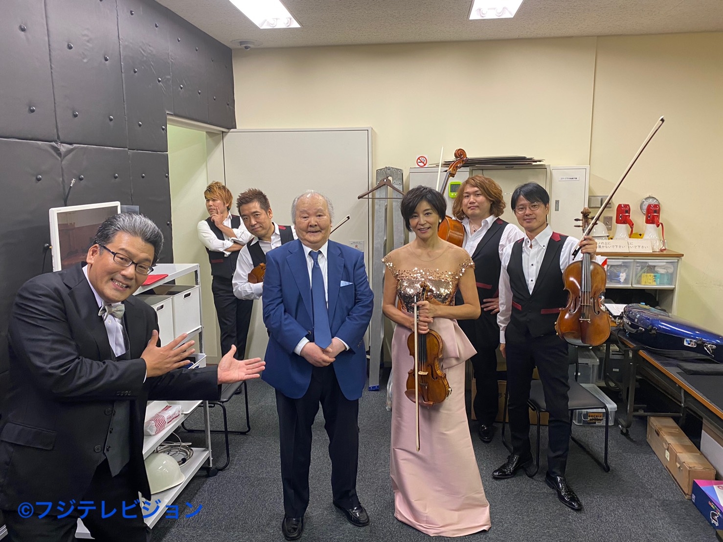 この日のスペシャルゲスト加藤一二三・九段と終演後に記念撮影