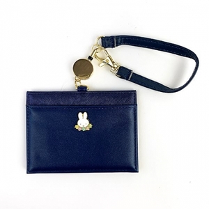 auTCscHafie53nBHmMQF.jpg?w=940&h=940