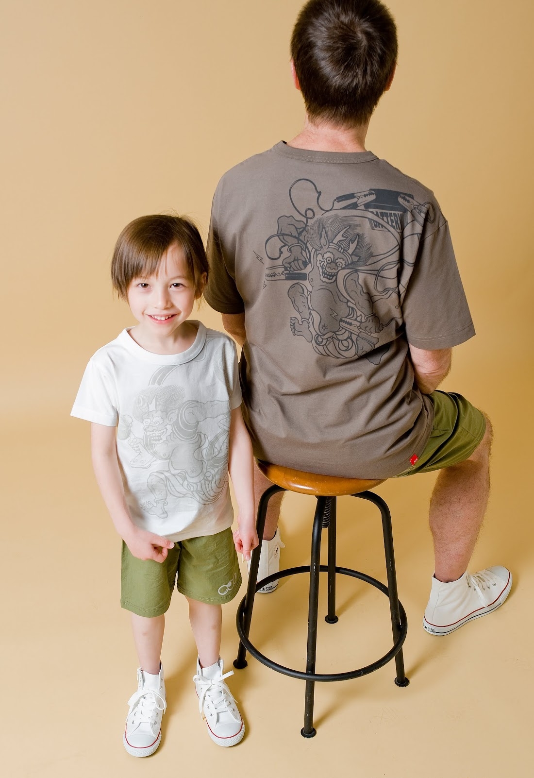 定番カラーも好評発売中です!