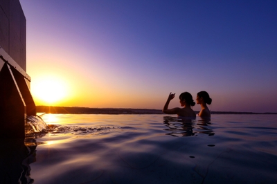 ay25zL9yoYw8qVIiBpiu.jpg?w=940&h=940