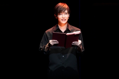 azkADzKyKV7D98oboGoj.jpg?w=940&h=940