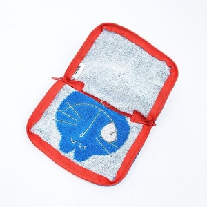 ドラえもんのポーチ