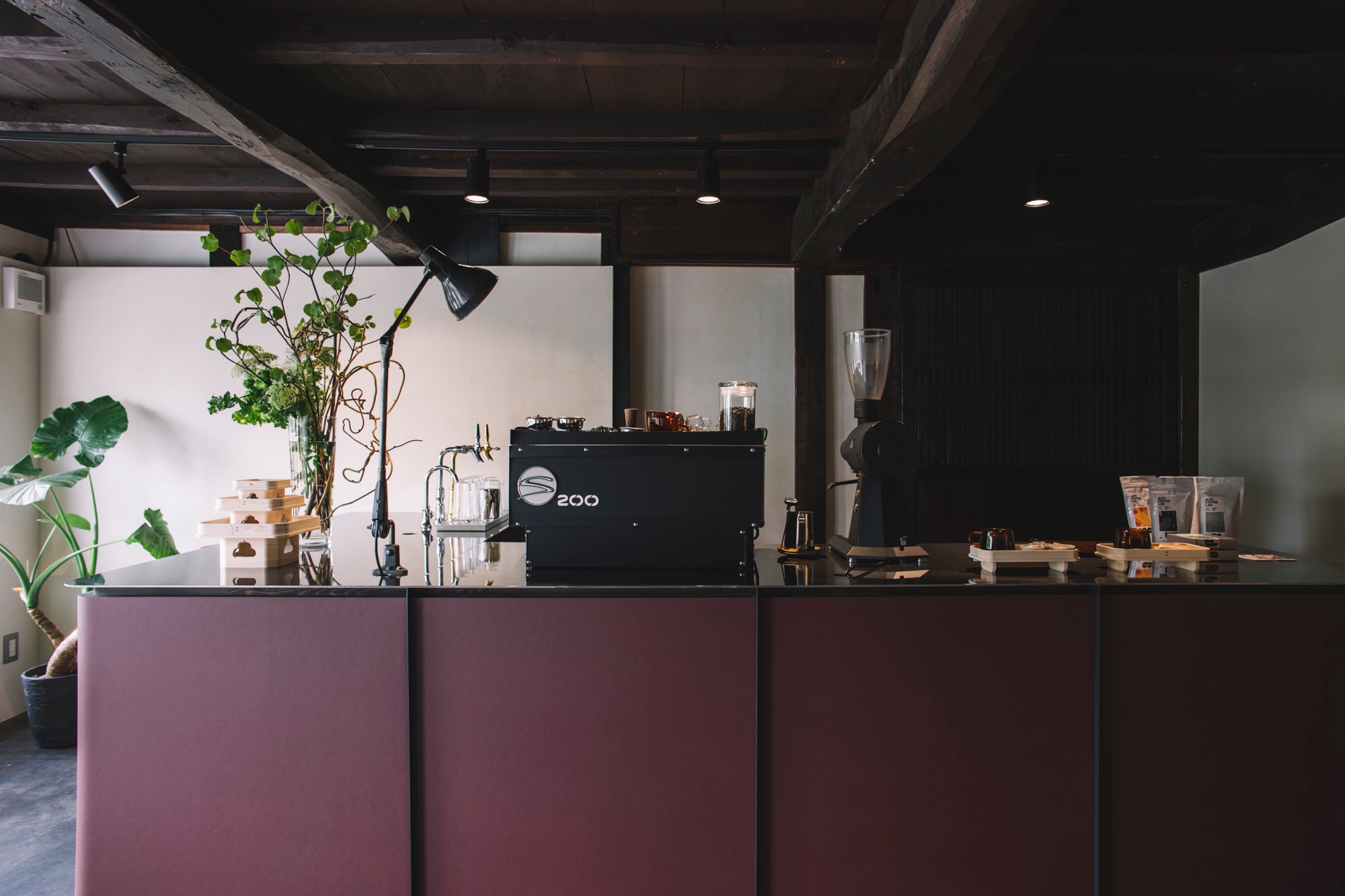 1階コーヒースタンド