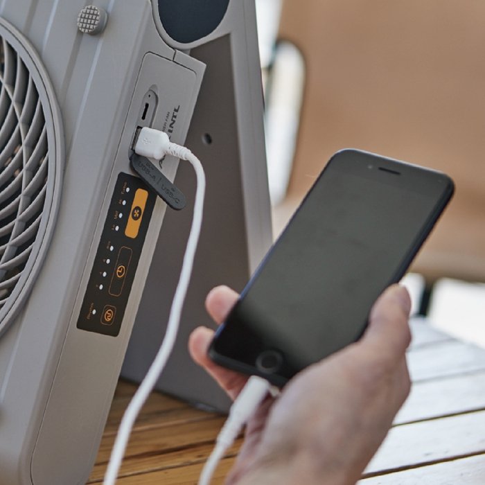 スマホの充電も可能