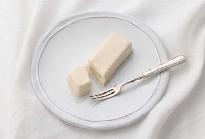 b5ZL8zqqJKB2b7rRkxok.jpg?w=940&h=940