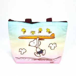 b5fyE0I7vZknKW3nJw26.jpg?w=940&h=940