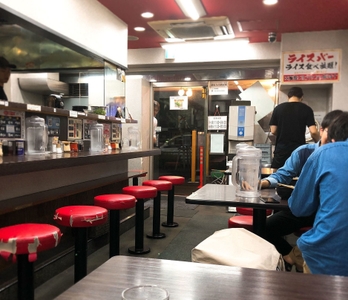 b7diFYpbcpkqTfq7V32k.jpg?w=940&h=940