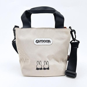 ミッフィーとOUTDOOR PRODUCTSのシンプルバッグ
