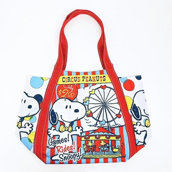 スヌーピーのバッグ