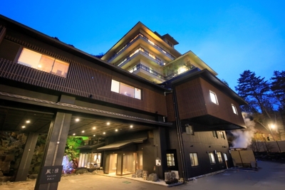 bEb8m0ptCGYXcCaCntbD.jpg?w=940&h=940